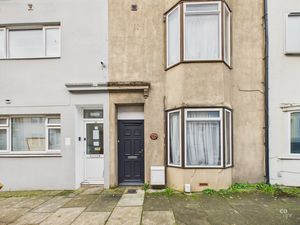 Photo 7- click for photo gallery